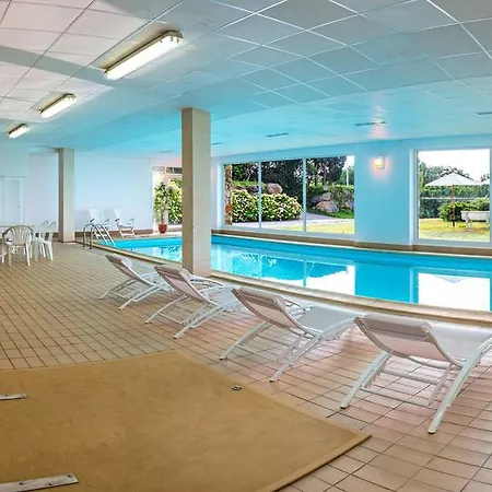 Oassis By People Villa
