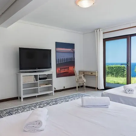 Oassis By People Villa San Sebastian
